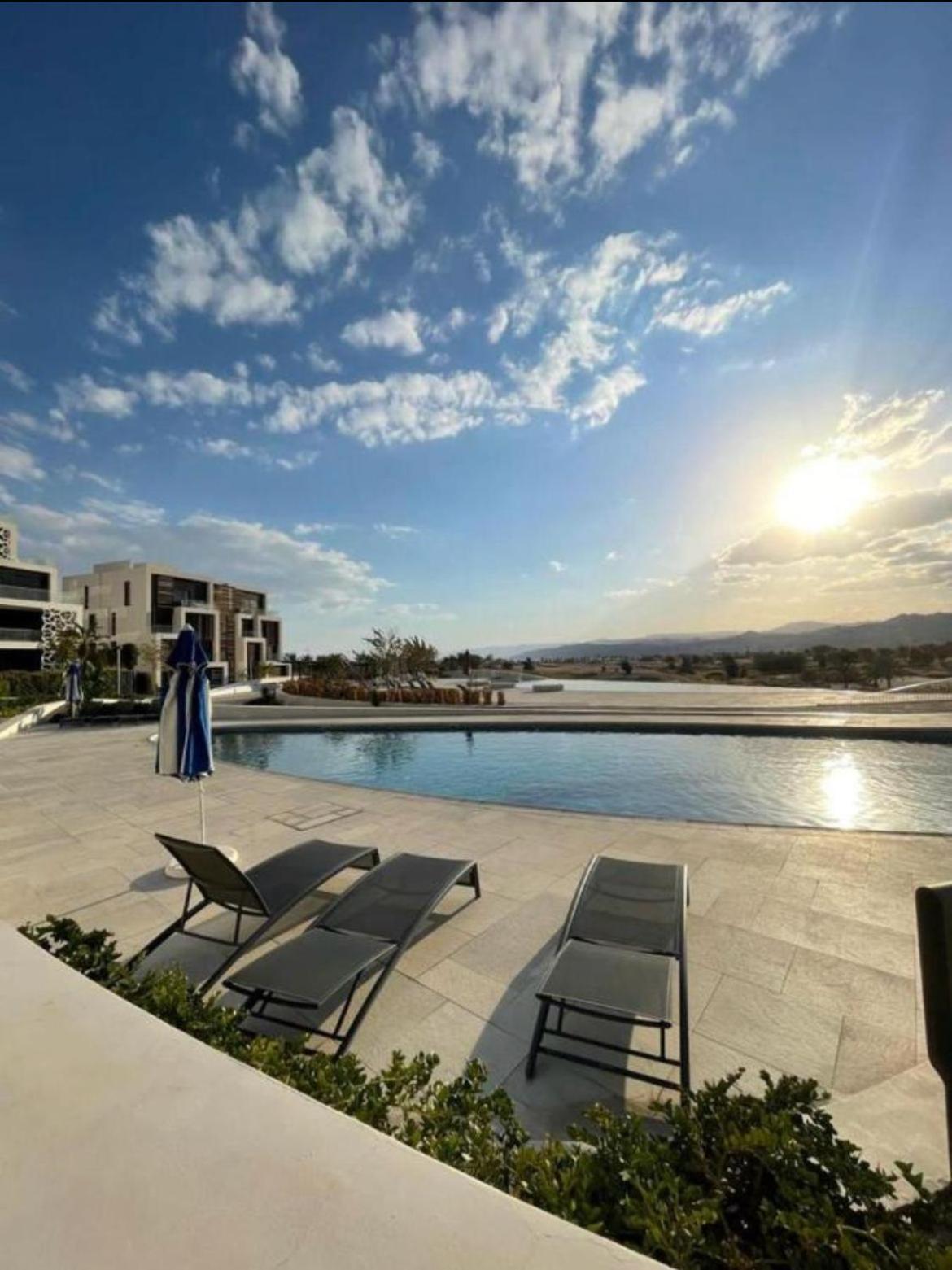 The Oasis Luxury Apartment Aqaba Eksteriør billede